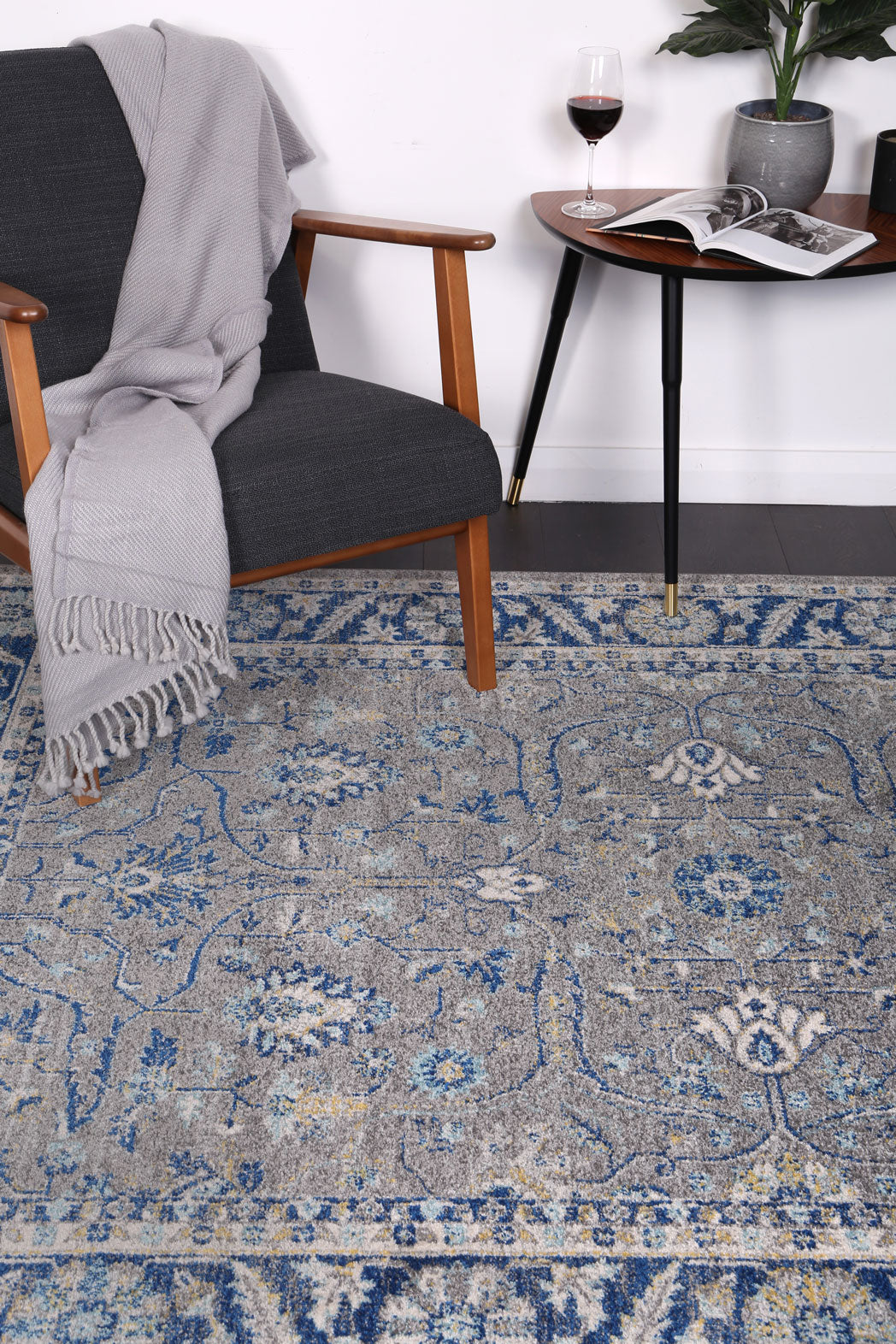 Delicate Royale Blue Rug - DELI05